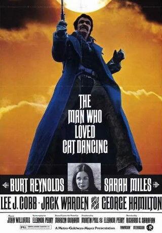 吃奶摸下面的激烈视频